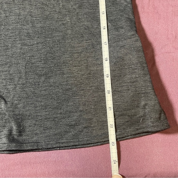 Reebok One Series Long Sleeve 1/2 Zip Running Sweatshirt, Grey/Charcoal - 2XS - Picture 3 of 8